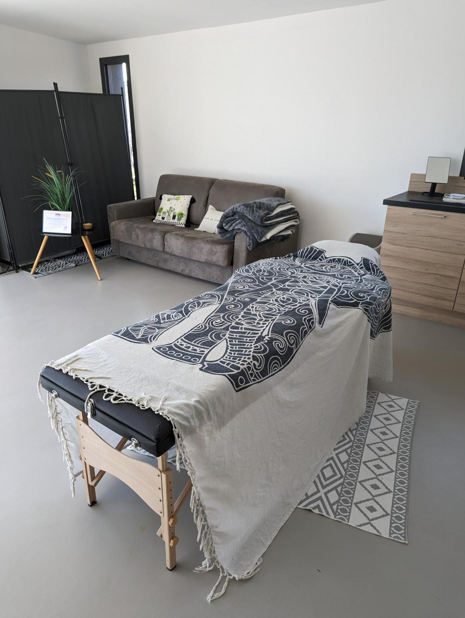 Studio Independant Vue Magnifique Et Au Calme 克雷斯 外观 照片